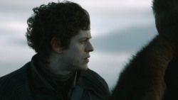 extant_GameOfThrones_4x08-TheMountainAndTheViper_3470