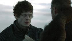 extant_GameOfThrones_4x08-TheMountainAndTheViper_3527