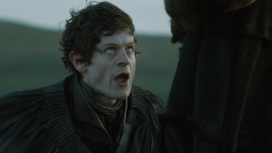 extant_GameOfThrones_4x08-TheMountainAndTheViper_3544