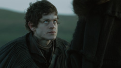 extant_GameOfThrones_4x08-TheMountainAndTheViper_3550