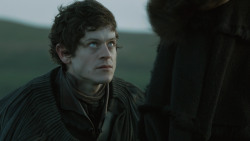 extant_GameOfThrones_4x08-TheMountainAndTheViper_3551