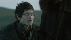 extant_GameOfThrones_4x08-TheMountainAndTheViper_3554