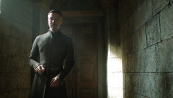 extant_GameOfThrones_4x08-TheMountainAndTheViper_3672