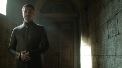 extant_GameOfThrones_4x08-TheMountainAndTheViper_3675