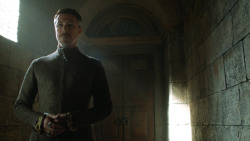 extant_GameOfThrones_4x08-TheMountainAndTheViper_3679
