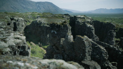 extant_GameOfThrones_4x08-TheMountainAndTheViper_3811