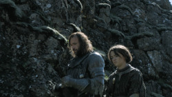 extant_GameOfThrones_4x08-TheMountainAndTheViper_3838