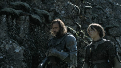 extant_GameOfThrones_4x08-TheMountainAndTheViper_3841