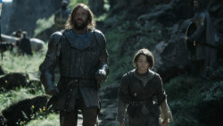 extant_GameOfThrones_4x08-TheMountainAndTheViper_3952