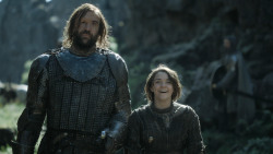 extant_GameOfThrones_4x08-TheMountainAndTheViper_4006