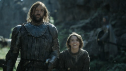 extant_GameOfThrones_4x08-TheMountainAndTheViper_4010