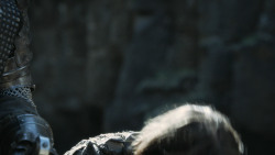 extant_GameOfThrones_4x08-TheMountainAndTheViper_4017