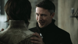 extant_GameOfThrones_4x08-TheMountainAndTheViper_4097