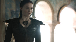 extant_GameOfThrones_4x08-TheMountainAndTheViper_4142