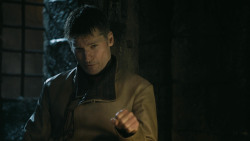 extant_GameOfThrones_4x08-TheMountainAndTheViper_4337