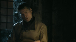 extant_GameOfThrones_4x08-TheMountainAndTheViper_4343