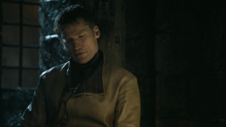 extant_GameOfThrones_4x08-TheMountainAndTheViper_4345