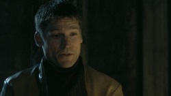 extant_GameOfThrones_4x08-TheMountainAndTheViper_4372