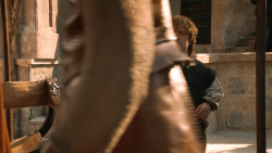 extant_GameOfThrones_4x08-TheMountainAndTheViper_4830