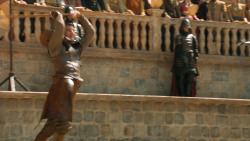 extant_GameOfThrones_4x08-TheMountainAndTheViper_5017