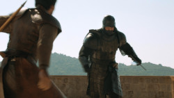 extant_GameOfThrones_4x08-TheMountainAndTheViper_5071