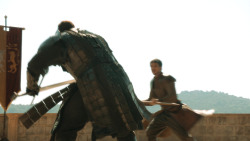 extant_GameOfThrones_4x08-TheMountainAndTheViper_5098