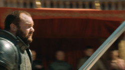 extant_GameOfThrones_4x08-TheMountainAndTheViper_5145