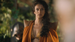 extant_GameOfThrones_4x08-TheMountainAndTheViper_5278