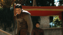 extant_GameOfThrones_4x08-TheMountainAndTheViper_5307