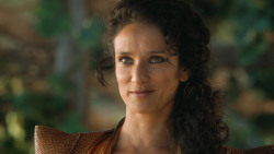 extant_GameOfThrones_4x08-TheMountainAndTheViper_5311