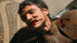 extant_GameOfThrones_4x08-TheMountainAndTheViper_5324