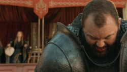 extant_GameOfThrones_4x08-TheMountainAndTheViper_5335