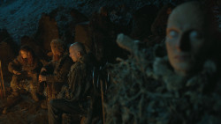 extant_GameOfThrones_4x09-TheWatchersOnTheWall_0399
