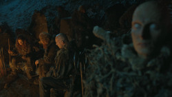 extant_GameOfThrones_4x09-TheWatchersOnTheWall_0402