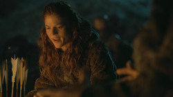 extant_GameOfThrones_4x09-TheWatchersOnTheWall_0460