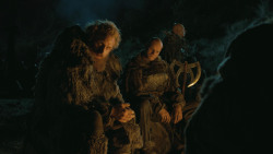 extant_GameOfThrones_4x09-TheWatchersOnTheWall_0480