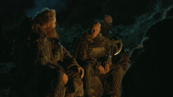 extant_GameOfThrones_4x09-TheWatchersOnTheWall_0579