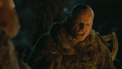 extant_GameOfThrones_4x09-TheWatchersOnTheWall_0586