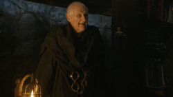 extant_GameOfThrones_4x09-TheWatchersOnTheWall_0736