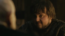 extant_GameOfThrones_4x09-TheWatchersOnTheWall_1050