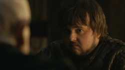 extant_GameOfThrones_4x09-TheWatchersOnTheWall_1058