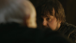 extant_GameOfThrones_4x09-TheWatchersOnTheWall_1060