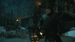 extant_GameOfThrones_4x09-TheWatchersOnTheWall_1099