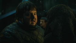extant_GameOfThrones_4x09-TheWatchersOnTheWall_1162