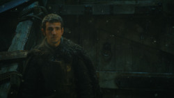 extant_GameOfThrones_4x09-TheWatchersOnTheWall_1221