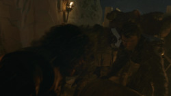 extant_GameOfThrones_4x09-TheWatchersOnTheWall_1375