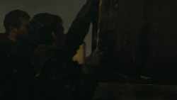 extant_GameOfThrones_4x09-TheWatchersOnTheWall_1386