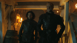 extant_GameOfThrones_4x09-TheWatchersOnTheWall_1429
