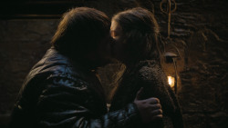 extant_GameOfThrones_4x09-TheWatchersOnTheWall_1649