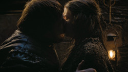 extant_GameOfThrones_4x09-TheWatchersOnTheWall_1652